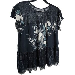 Johnny Was love Black Floral Lace Rayon Short Sleeve Top Blouse Sz Small Women's